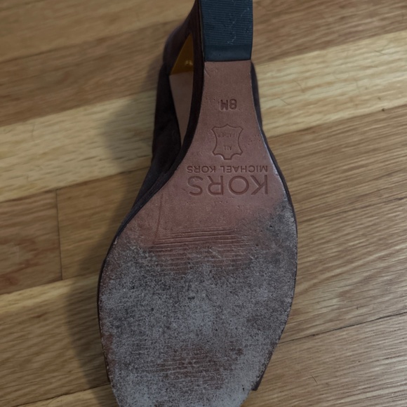 KORS Michael Kors Brown Suede wedges - Picture 4 of 4